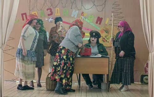 Кильдеевские артисты подарили жителям Ямбулатова концерт «23+8»