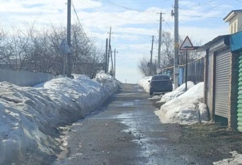На нагорных улицах Верхнего Услона проверят «красные линии»