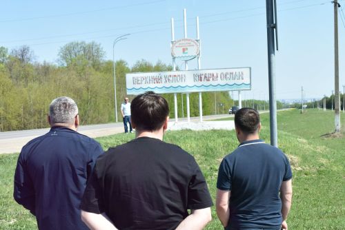 Фоторепортаж выездного совещания по благоустройству в Верхнем Услоне