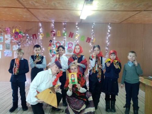 В Ямбулатове провели фольклорные посиделки