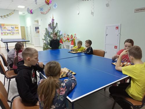 В Макулове состоялся турнир по шашкам среди подростков