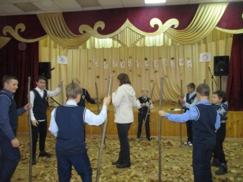 В Кильдееве провели игровую программу «В гостях у Осени»