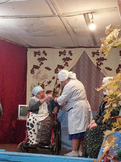 Көзнең иң матур бәйрәме - Өлкәннәр ункөнлеге дәвам итә