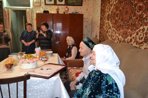 Супруги Гаязовы из Печищ отпраздновали железную свадьбу