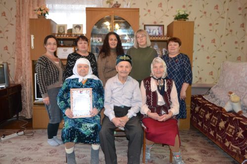 Супруги Гаязовы из Печищ отпраздновали железную свадьбу