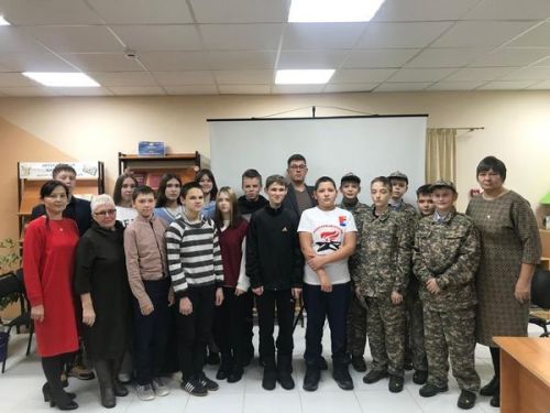 Октябрьский авылында Ватан Геройлары көнен билгеләп үттеләр