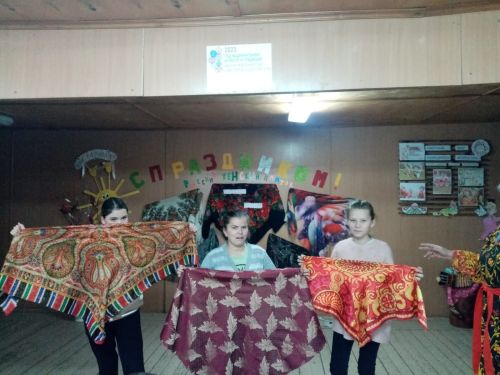 В Ямбулатове прошел фольклорный праздник «Русский женский платок - кружево жизни»