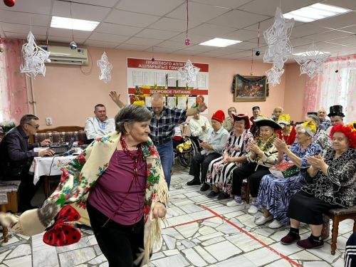 Югары Ослан интернат - йортында Яңа ел бәйрәмнәре башланды