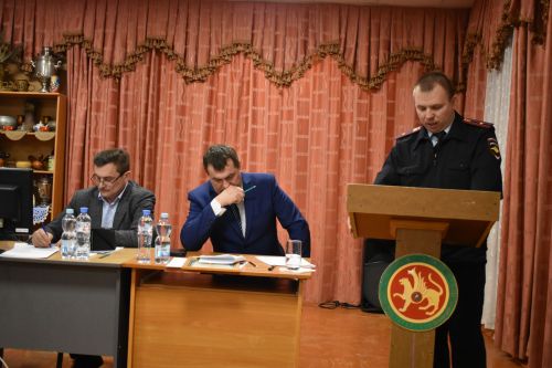 В Татарском Бурнашеве нужно капитально отремонтировать школу