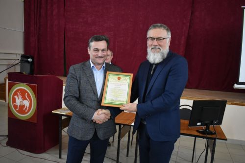 Кураловцы активно поддерживают мобилизованных