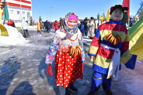Широкий четверг на Масленичной неделе