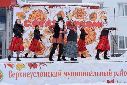 Верхнеуслонцы проводили зиму и испекли большой блин