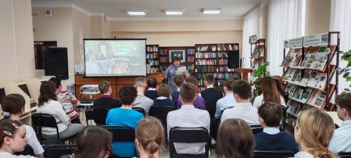 В Верхнеуслонской библиотеке прошла творческая встреча с Еленой Ярцевой