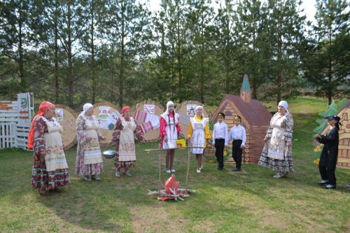 В Верхнем Услоне прошел фестиваль, посвященный Году национальных культур и традиций
