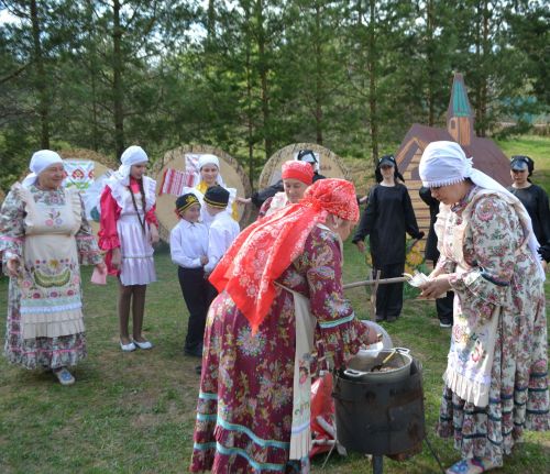 В Верхнем Услоне прошел фестиваль, посвященный Году национальных культур и традиций