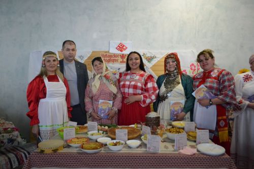 В Верхнем Услоне прошел фестиваль, посвященный Году национальных культур и традиций