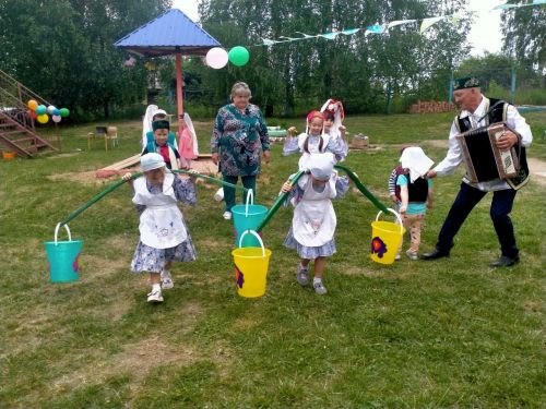 Печищи балалар бакчасында Сабантуй бәйрәмен билгеләп үттеләр