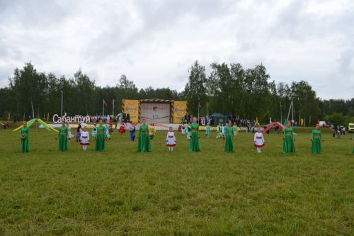 В Верхнем Услоне прошел Сабантуй-2023