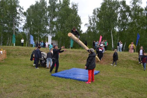 В Верхнем Услоне прошел Сабантуй-2023
