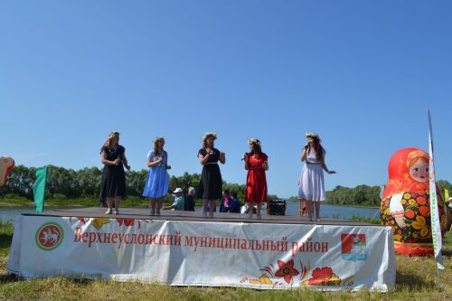 В Верхнеуслонском районе прошёл III фестиваль гармонистов и любителей народной песни