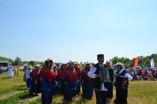 В Верхнеуслонском районе прошёл III фестиваль гармонистов и любителей народной песни