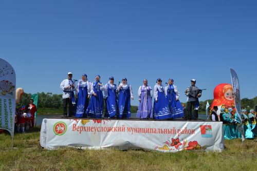 В Верхнеуслонском районе прошёл III фестиваль гармонистов и любителей народной песни
