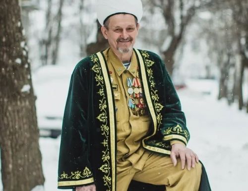 Имам-хатыб из Верхнеуслонского района награжден медалью «100 лет ТАССР»