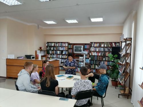 В Центральной районной библиотеке для подростков провели квест «Край, в котором ты живешь».