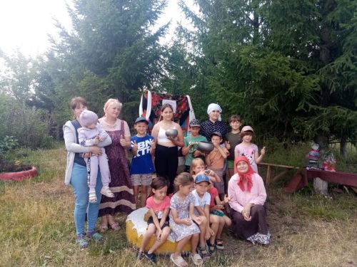 В Ямбулатове открыли «Сундучок народных игр»