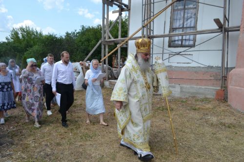 Митрополит Казанский и Татарстанский Кирилл совершил Божественную литургию в храме с.Уланово