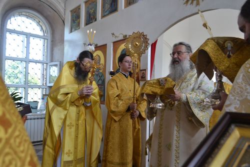 Митрополит Казанский и Татарстанский Кирилл совершил Божественную литургию в храме с.Уланово