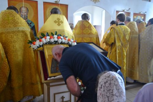 Митрополит Казанский и Татарстанский Кирилл совершил Божественную литургию в храме с.Уланово