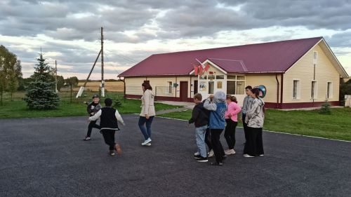 В Кильдееве прошел вечер народных игр