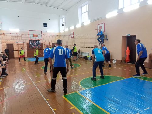 В Макулове к Дню Республики Татарстан прошел турнир по волейболу