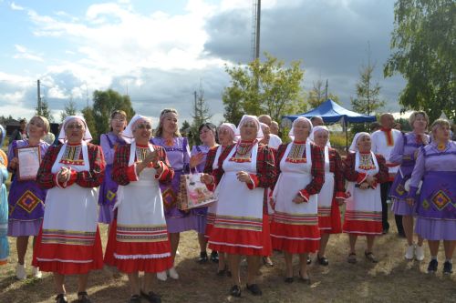 В Канаше прошел старинный чувашский праздник «Керхи сара»