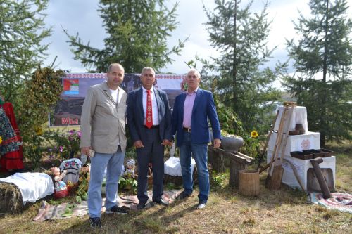 В Канаше прошел старинный чувашский праздник «Керхи сара»