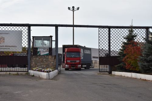 Верхнеуслонский район отправил в зону СВО пять большегрузов с гуманитарной помощью