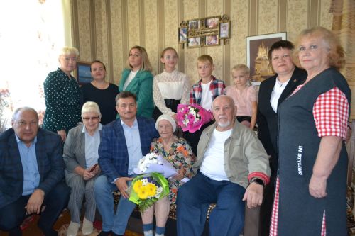 95 лет отметила жительница Верхнего Услона Людмила Иванова