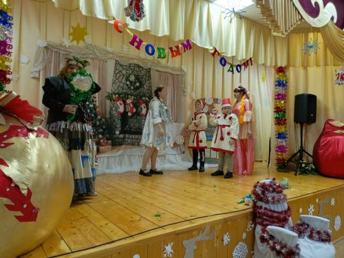 В Кильдееве прошел сказочный новогодний вечер