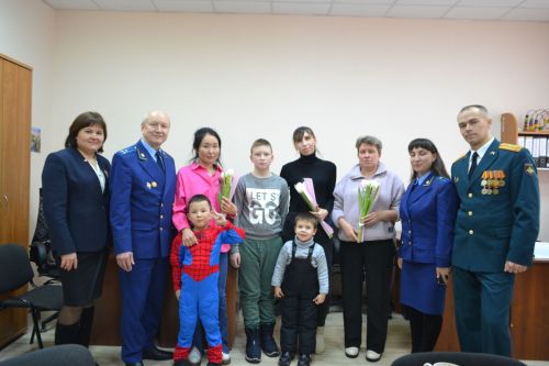 Прокурор Верхнеуслонского района встретился с семьями погибших в СВО бойцов