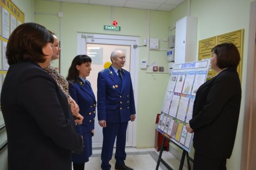 Прокурор Верхнеуслонского района встретился с семьями погибших в СВО бойцов
