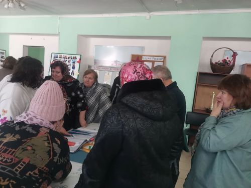 В Коргузе приступили к созданию новых сценических костюмов