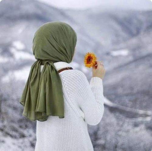 Вахит авылында Бөтендөнья хиҗаб көненә рухи-әхлакый әңгәмә узды