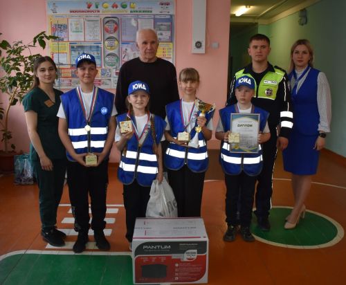В Верхнем Услоне назвали победителей конкурса «Безопасное колесо»