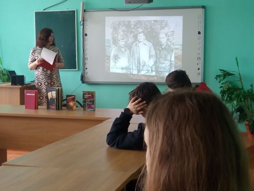В Верхнеуслонской средней школе прошел урок мужества