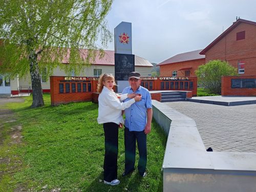 В Макулове провели акцию «Георгиевская ленточка»
