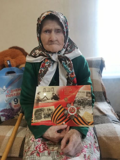 В Верхнеуслонском районе продолжается вручение подарочных наборов к Дню Победы