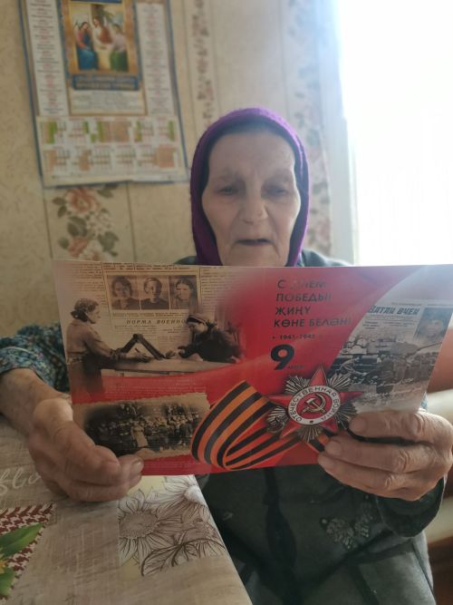 В Верхнеуслонском районе продолжается вручение подарочных наборов к Дню Победы