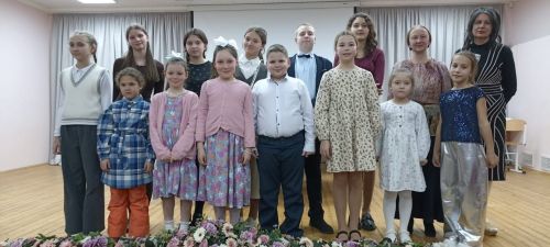 В Верхнем Услоне прошел концерт, посвященный творчеству Гиллока