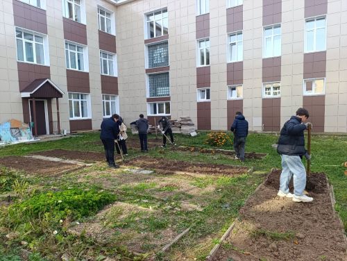 Верхнеуслонские школьники обеспечили бойцов природными витаминами